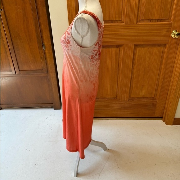 PrAna sleeveless active wear dress shelf bra med 18in pit L40in - Picture 3 of 6